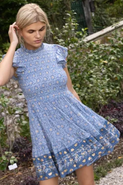 Smocked Flirty Short- Budapest Blue